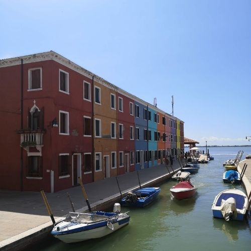 Case colorate dell'isola di Burano, Venezia, Italia