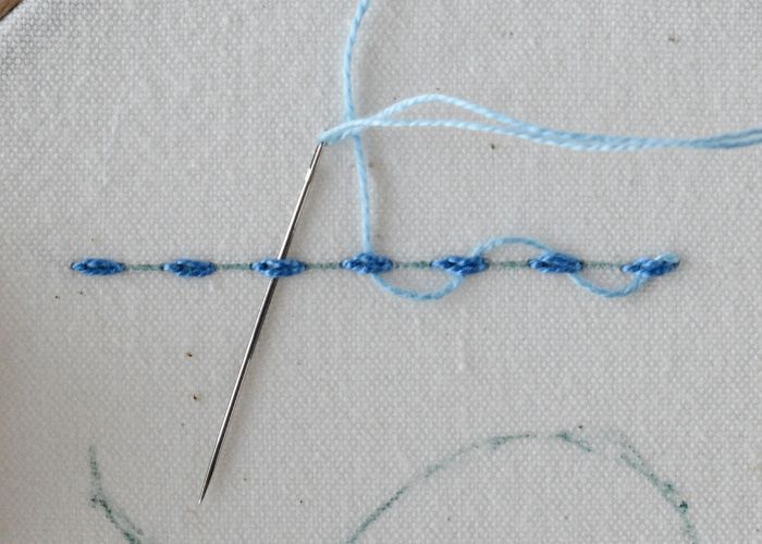 How to embroider Threaded lazy daisy stitch